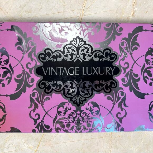 Vintage Luxury 4-Piece Women's Fragrance & Body Care Gift Set Body - Picture 5 of 6